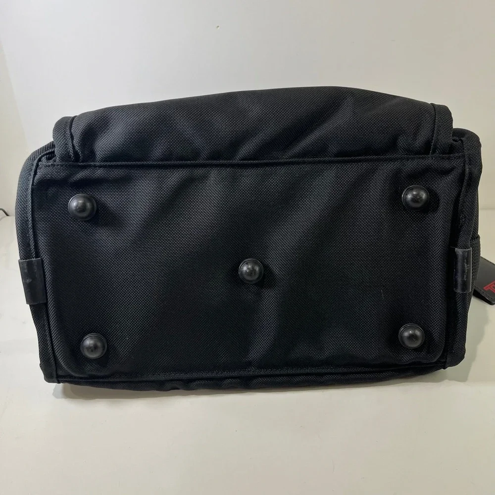 Vtg Tumi Duffle Bag Black Ballistic Nylon Travel Luggage Carry On Utility USA